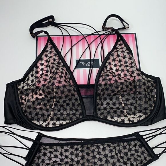 NEW VICTORIA SECRET BRA 36C PANTY Large Set - Picture 2 of 7